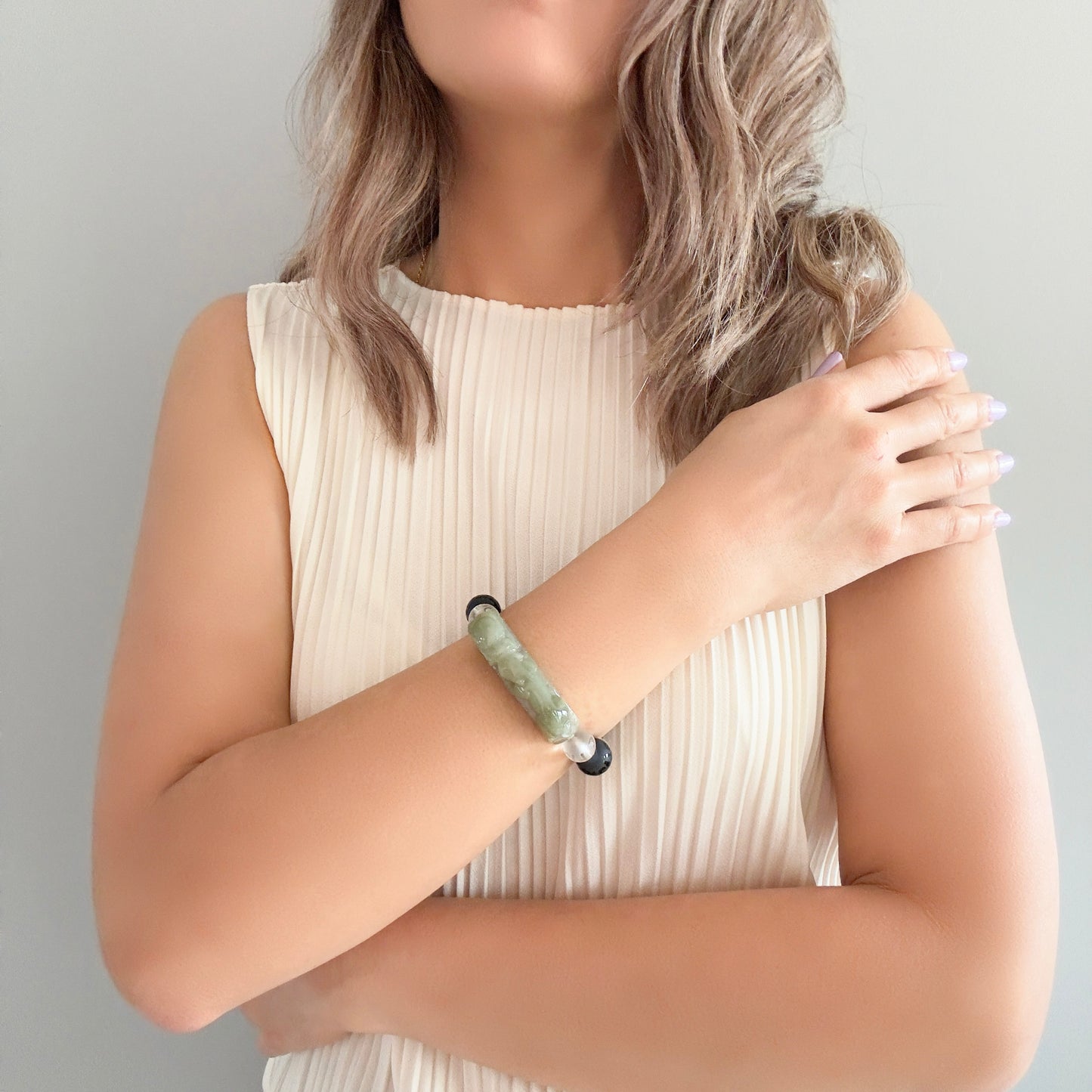 Balance bangle with Black ,Clear agate and Burma Jade Pi Xiu (貔貅) Carving