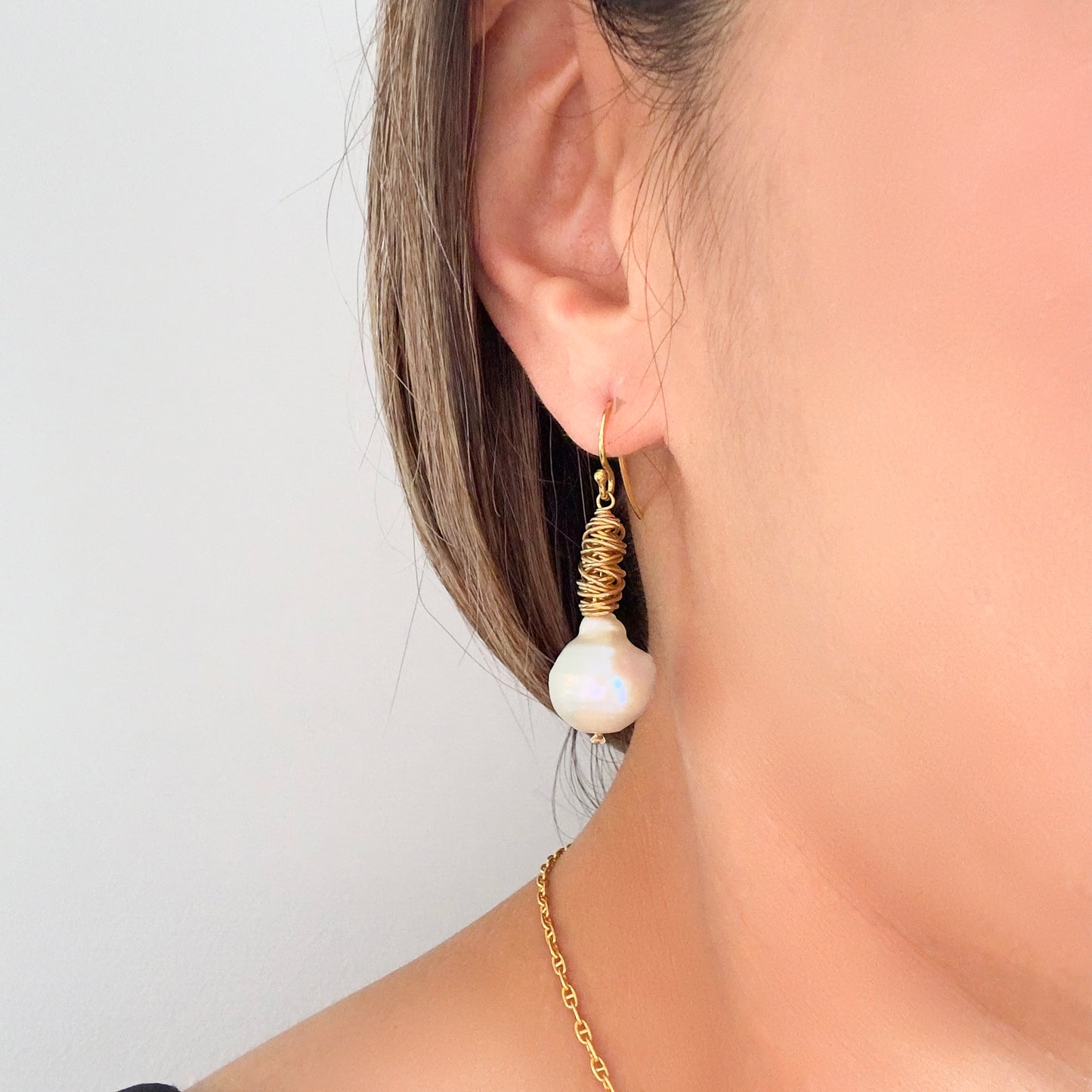 Inner Peace Earrings with White Baroque Pearl and Yellow Gold Wire Bead