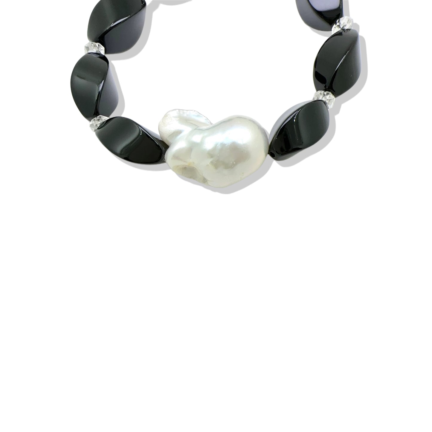 Protection Bracelet with Black Onyx, Clear Quartz and Freshwater Baroque Pearl