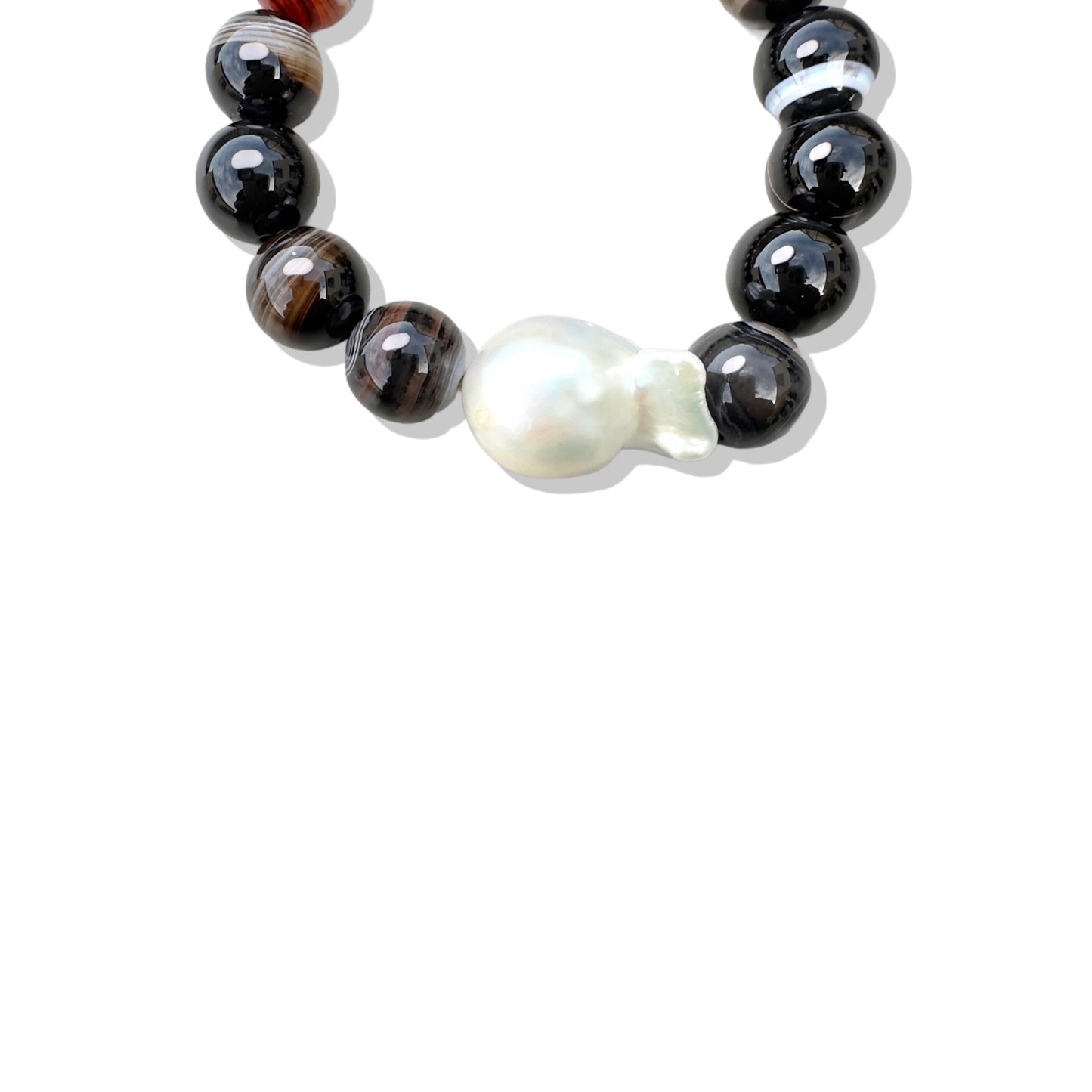 Protection Bracelet with Black Lace Agate and Freshwater Pearl