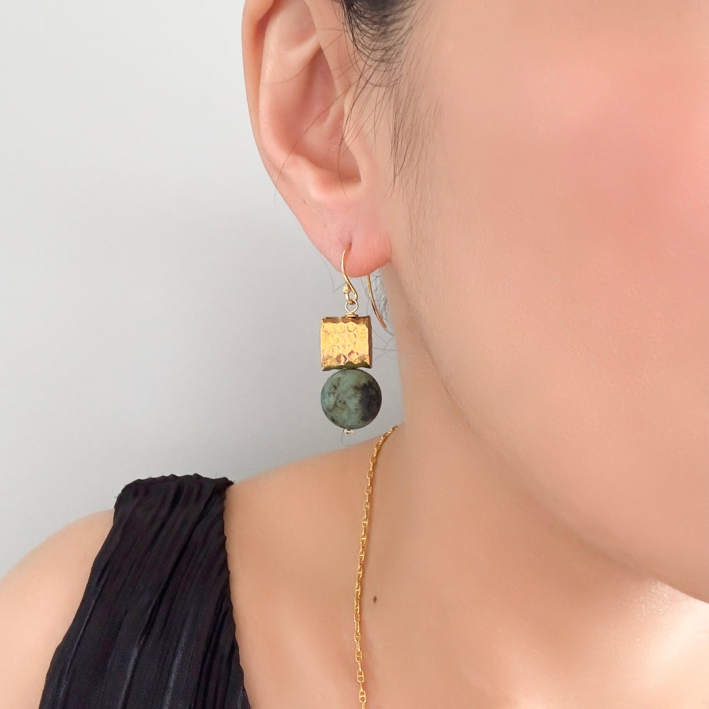 Protection Earring with Turquoise and Gold Hammer Bead