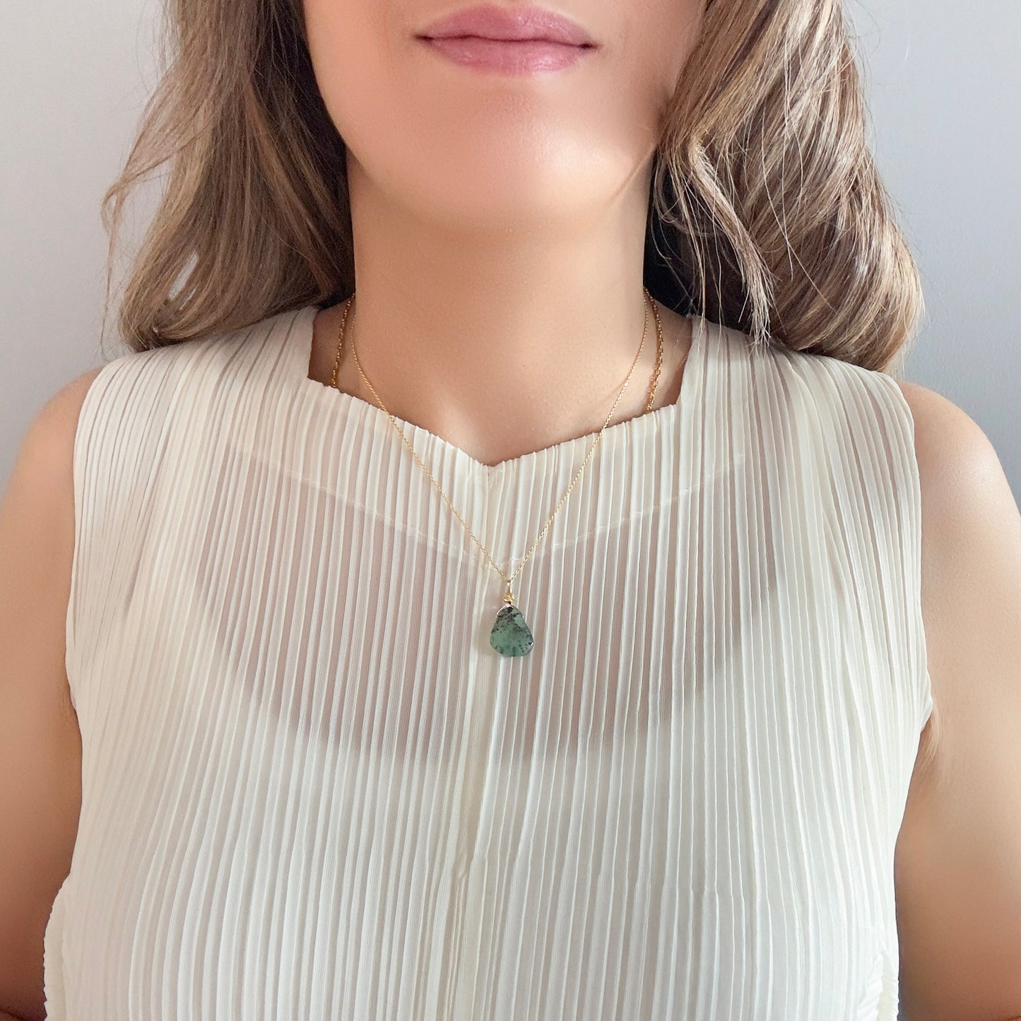 Renewal Pendant with Chrysoprase, Yellow Gold Bead