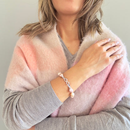 Grace & Soft Radiance Bracelet – Assorted Freshwater Pearl