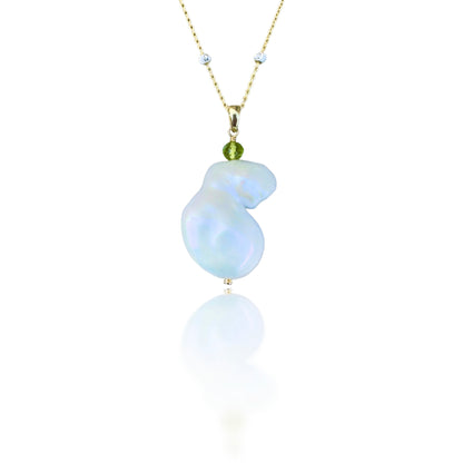 Inner Peace Pendant with White Baroque Pearl and Peridot