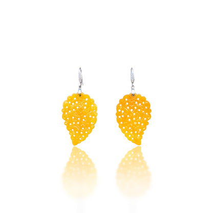 Joy Earring with Yellow Agate Carving