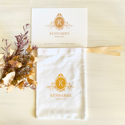 Grace & Golden Light Necklace – Freshwater Pearl & Yellow Gold Pendant