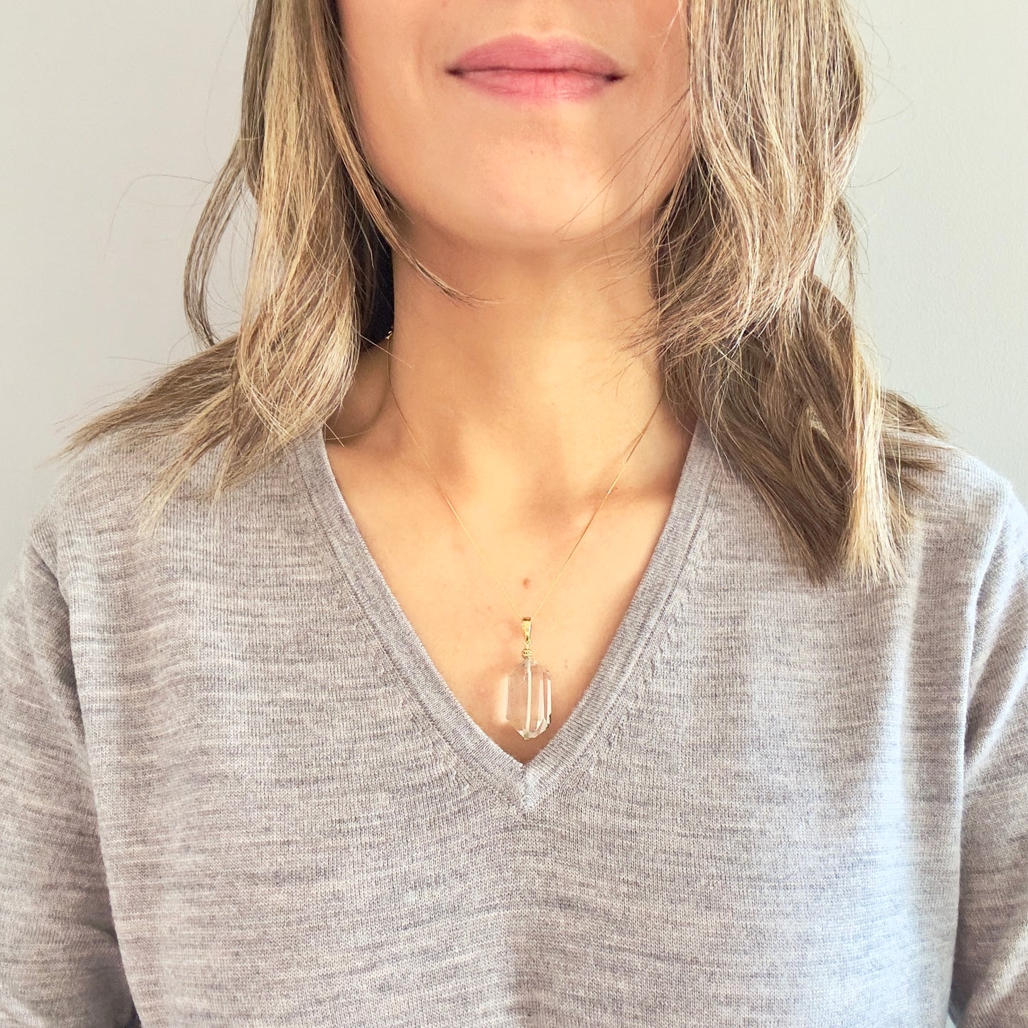 Clarity Pendant – Clear Quartz & Yellow Gold
