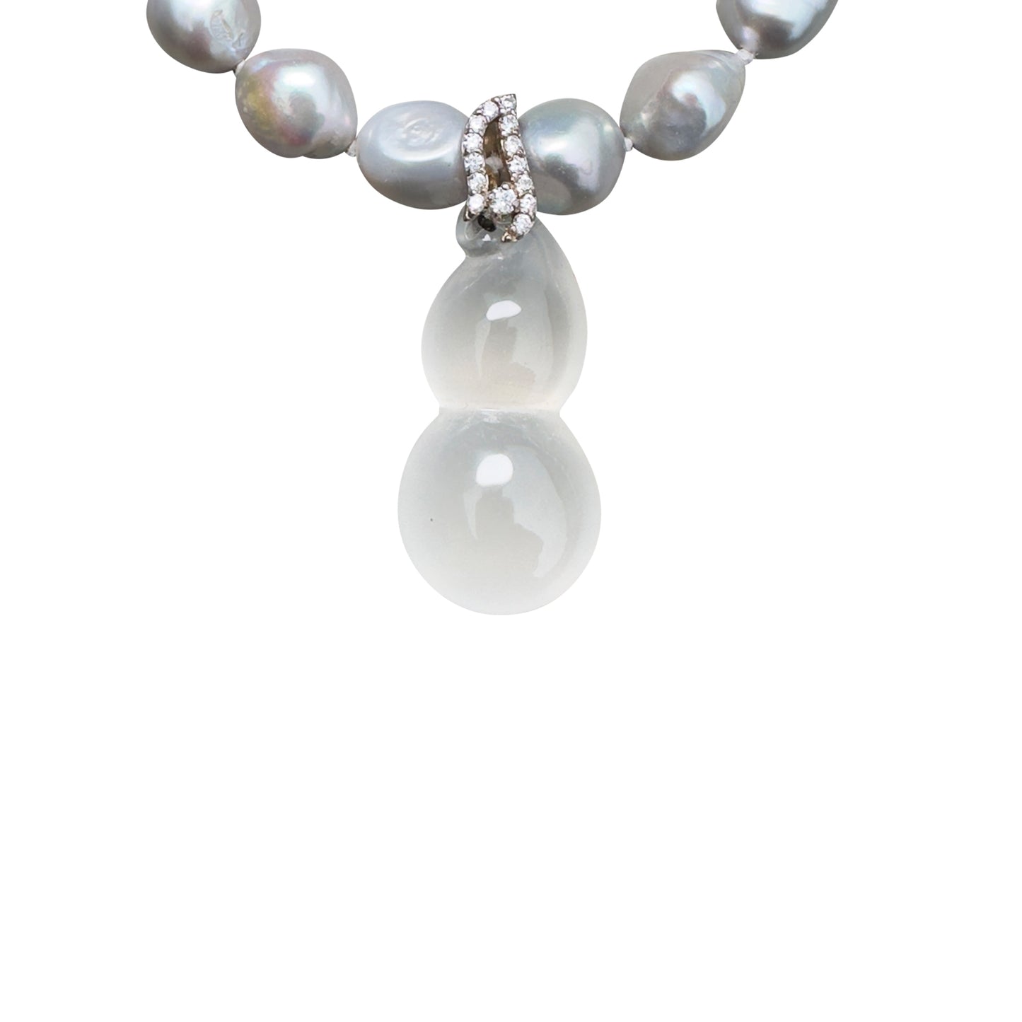 Harmony Necklace – Silver Freshwater Pearl & White Agate Gourd
